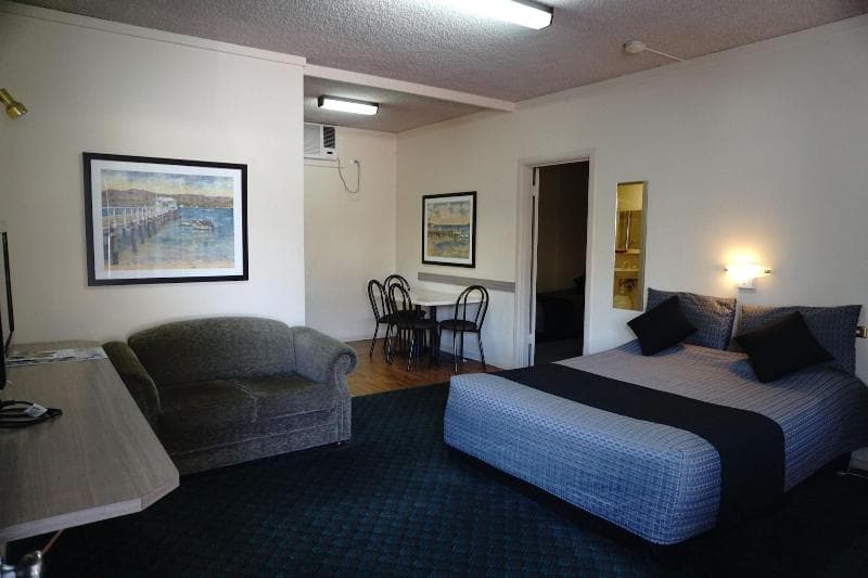 Bay Motel Hotel 4