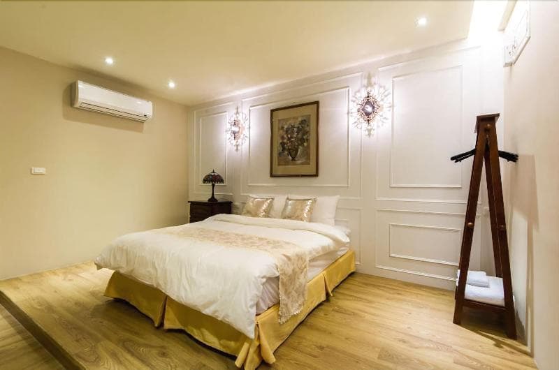 Litho Hostel main