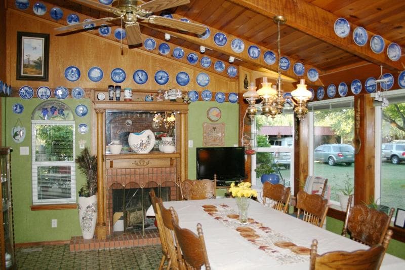 Red Horse Vineyard Bed & Breakfast 3