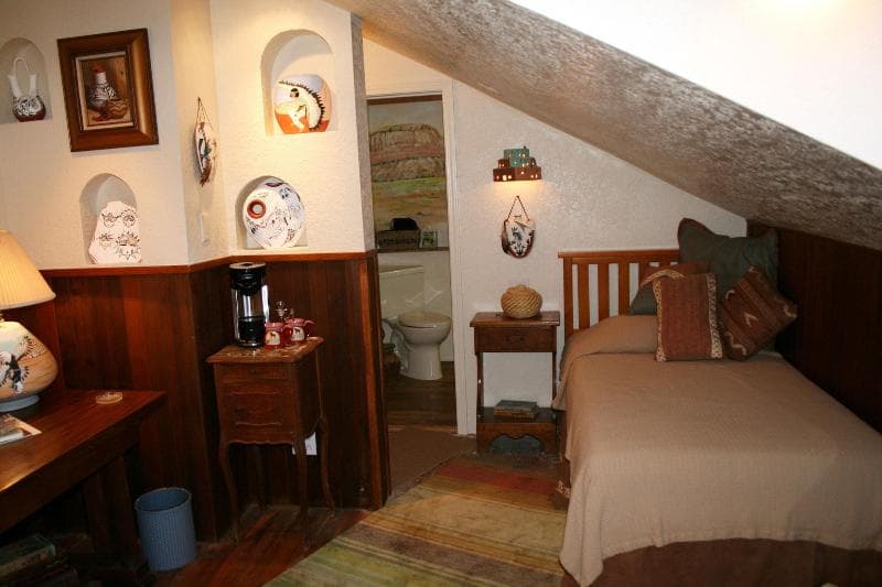 Red Horse Vineyard Bed & Breakfast 4