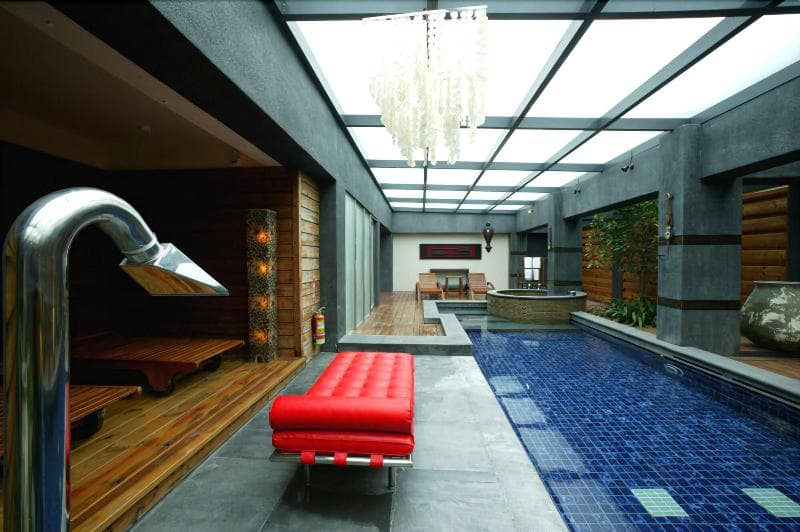 Moonshy Boutique Motel 2