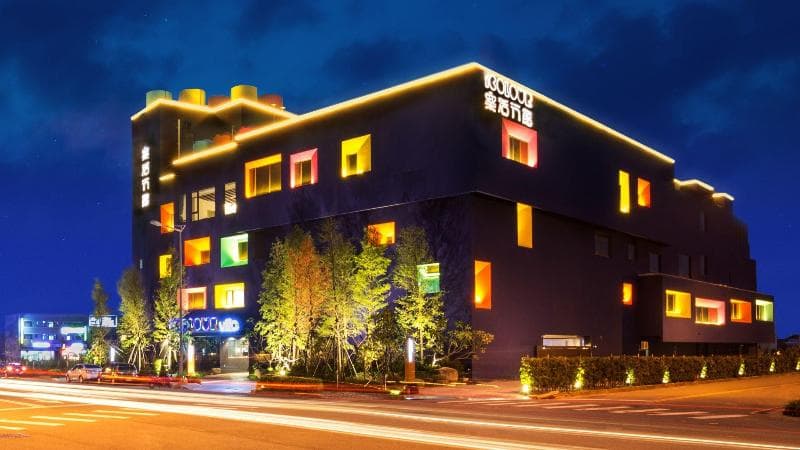 Icolour Villa 4