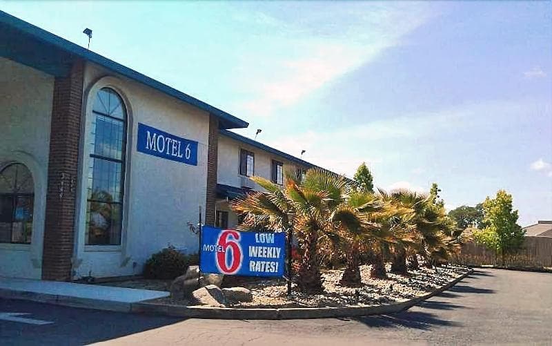 Americas Best Value Inn Cameron Park 5