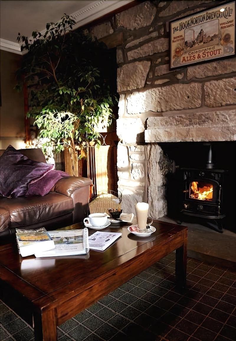Braeval Hotel 2