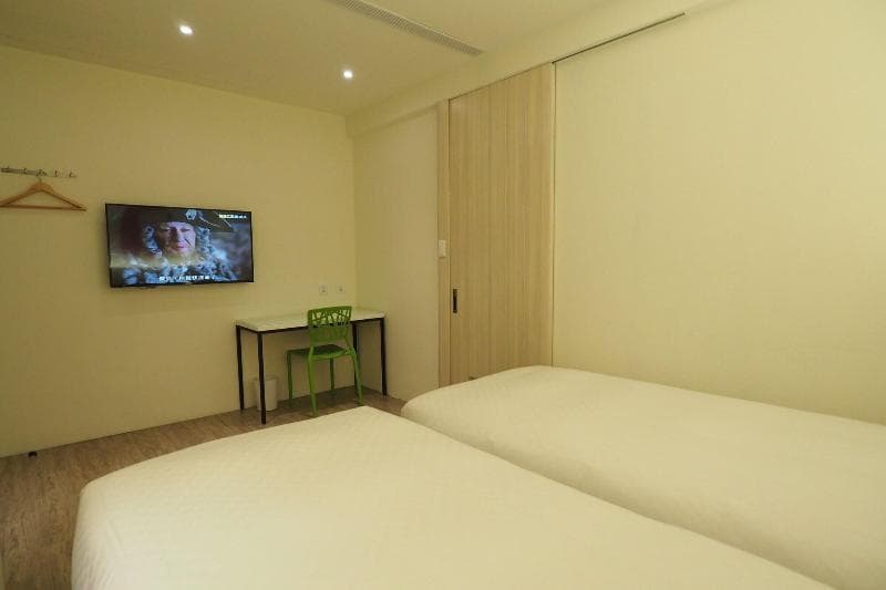 M-Hotel 5