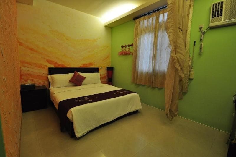 Crescent Bay Inn photo 1