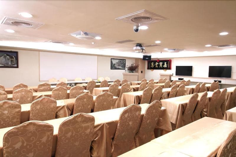 Clownfish Resort main