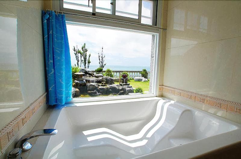 Sea Bay B&B 4