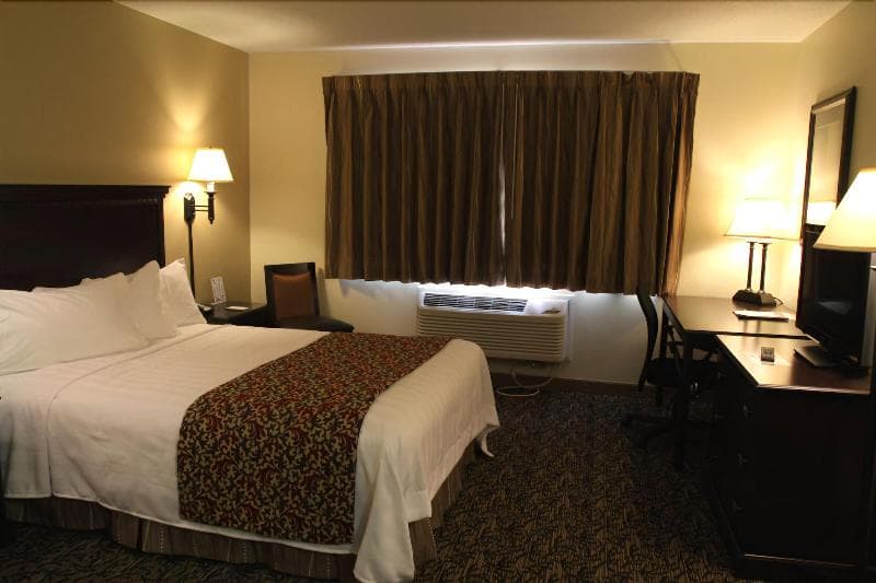 Valley Inn 3
