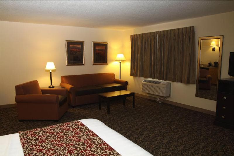 Valley Inn 5