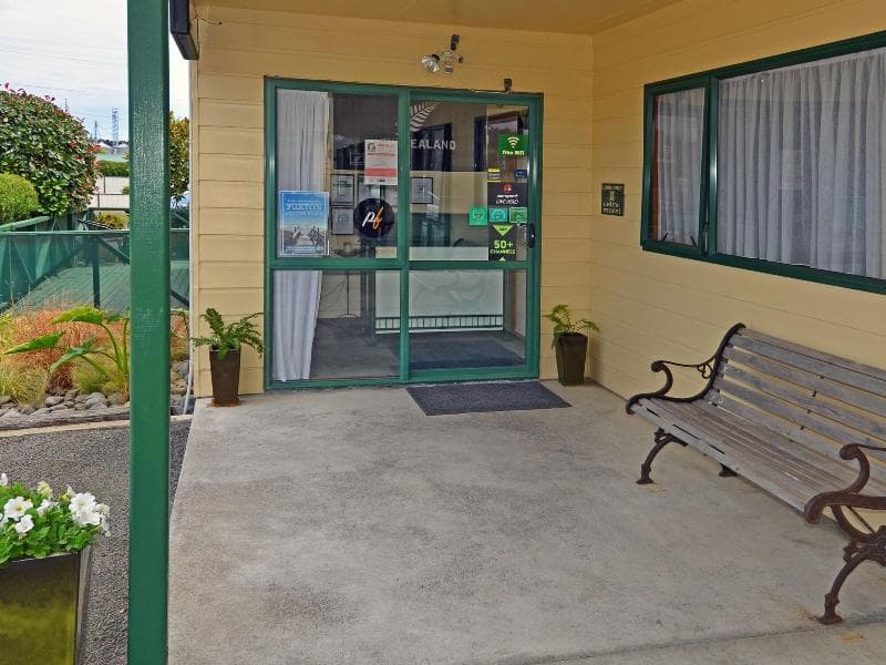 Celtic Motel 3