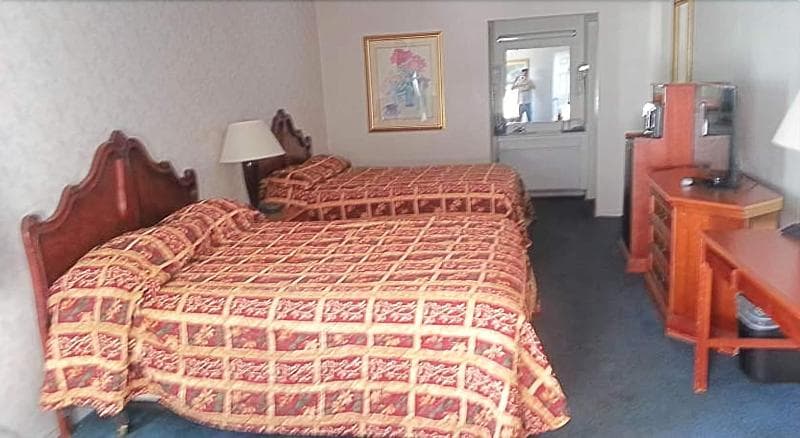 Devonshire Inn Motel 1