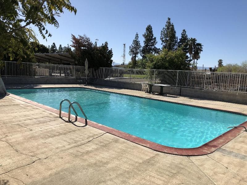 Topper Motel 4