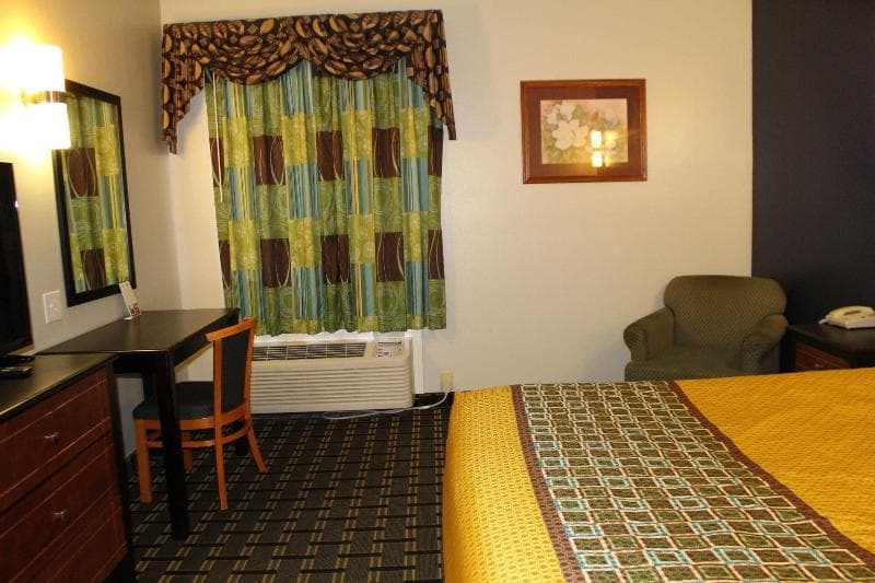 Homegate Inn And Suites 5
