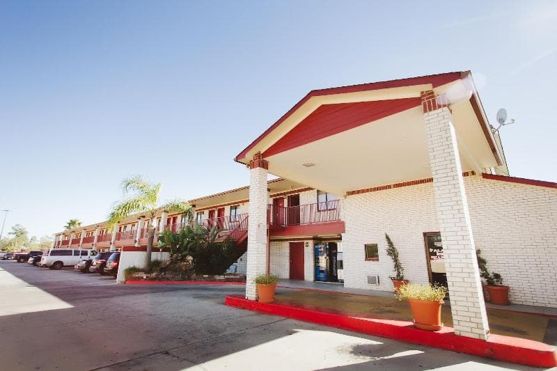 Palace Inn S Wayside 3