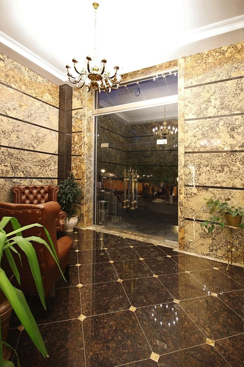 City Park Hotel 5