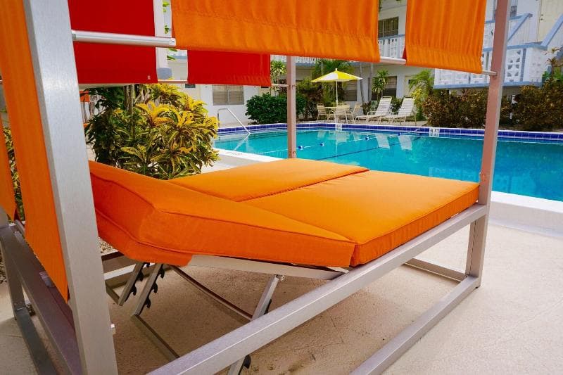 Club Lux Resort By The Beach 5