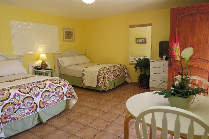 Leucadia Beach Inn 2