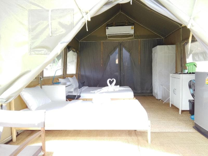 Naivacha Tent Koh Mak 4
