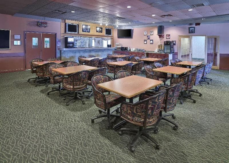 Crestwood Hotel photo 1