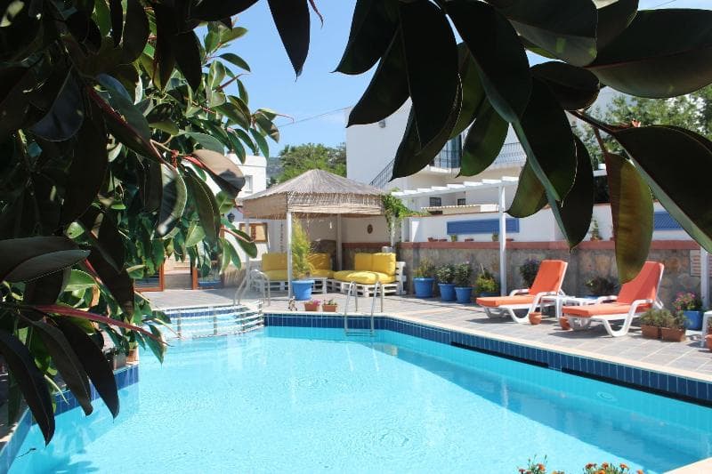 Oya Boutique Hotel & Suites photo 1