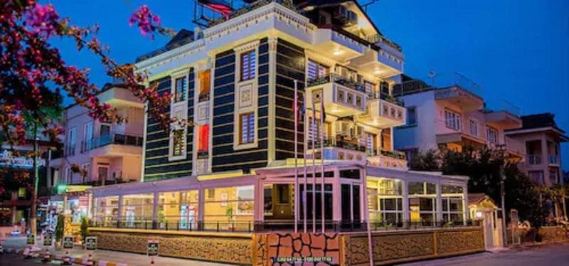 Kayi Hotel 5