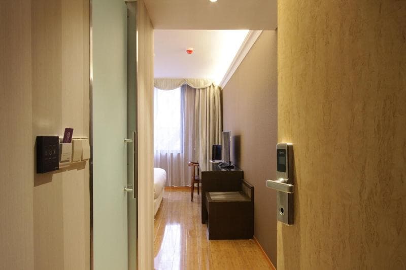 Chasse Hotel 3