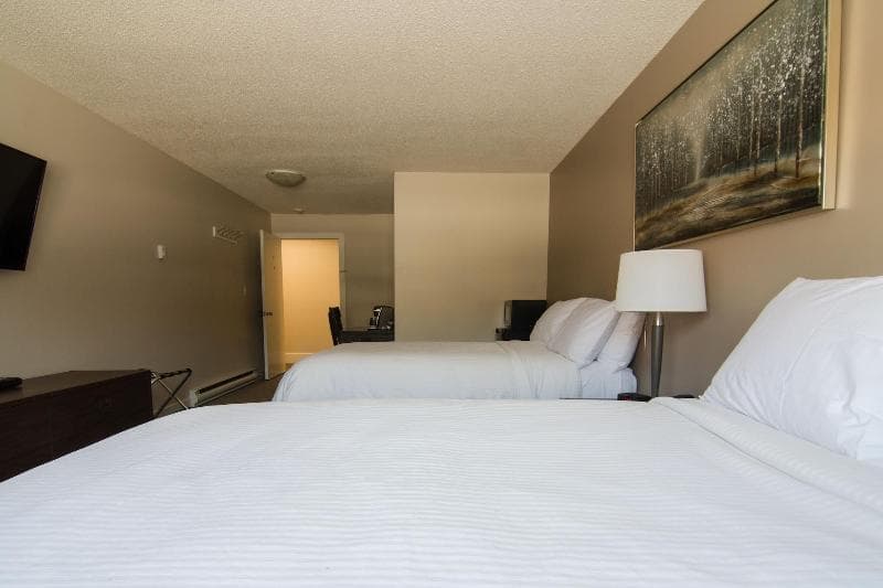 Northwood Plaza Hotel 5