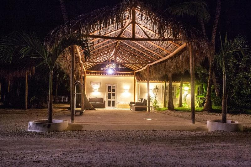 Los Corales Beach Village 4