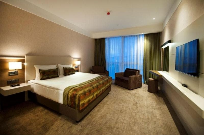 Hm Commerce Hotel 5