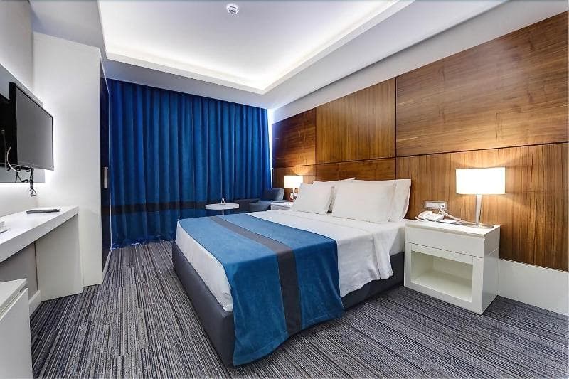 The Menord Hotel 5