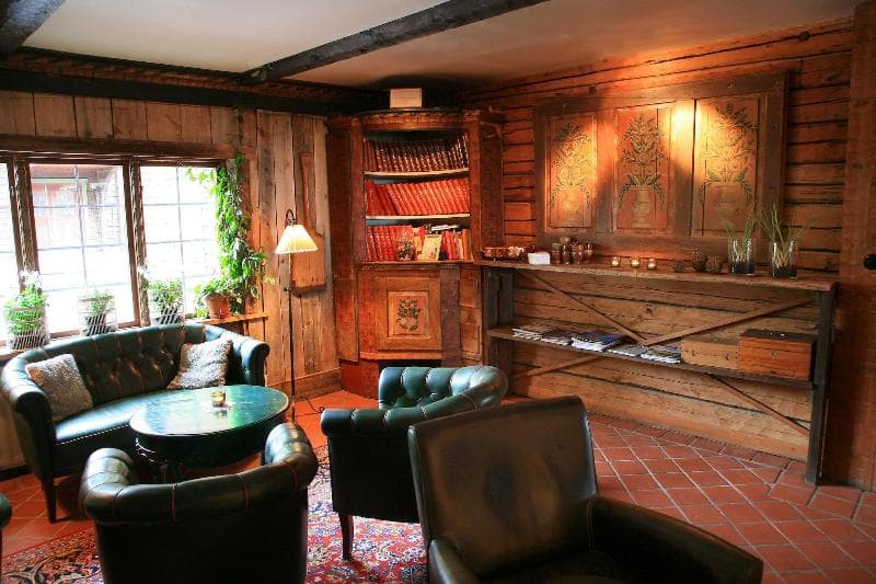 Green Hotel photo 1