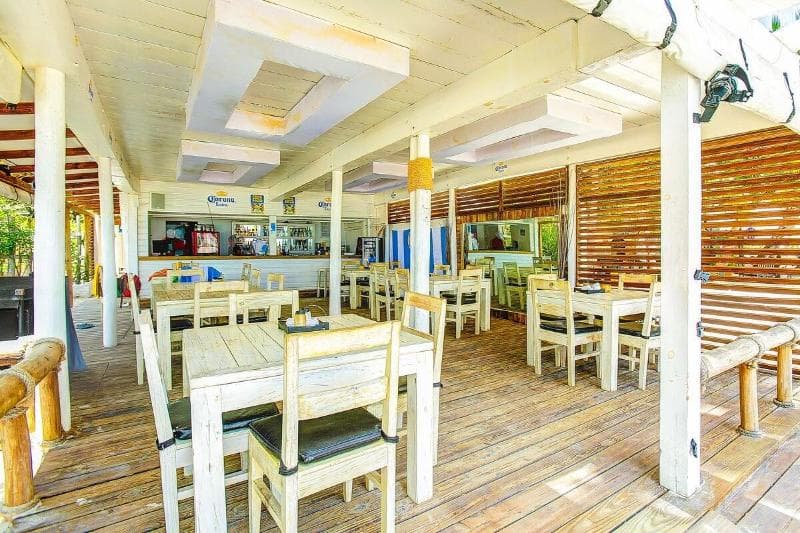Beach Bungalows Los Corales main