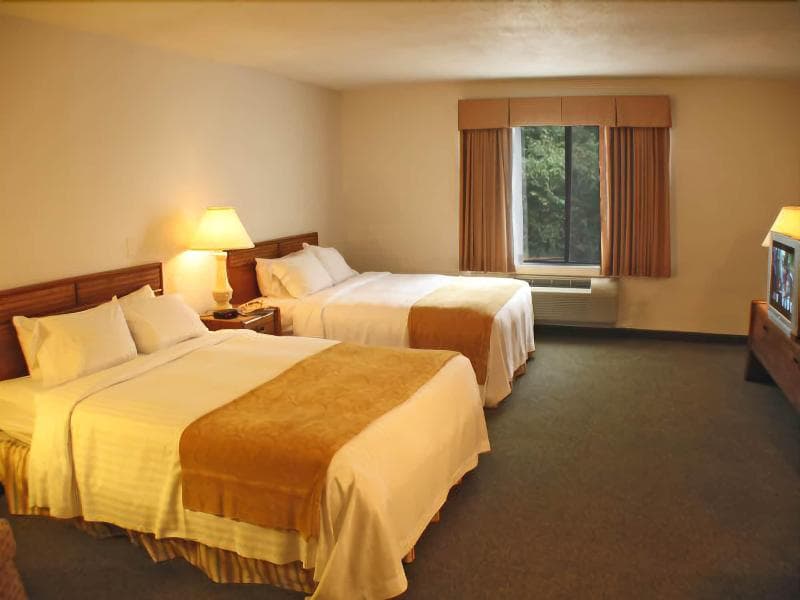 Rosemont Suites 1