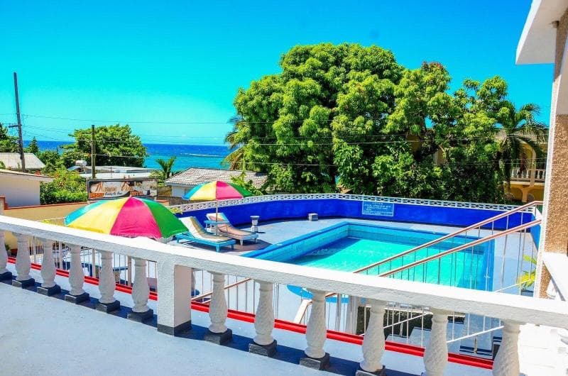 Marine View Hotel photo 1
