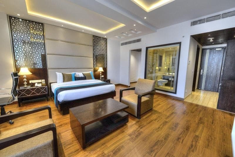 Delite Grand Hotel 4