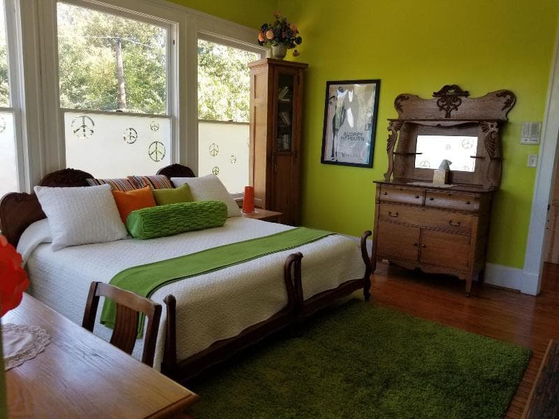 Peach House 3