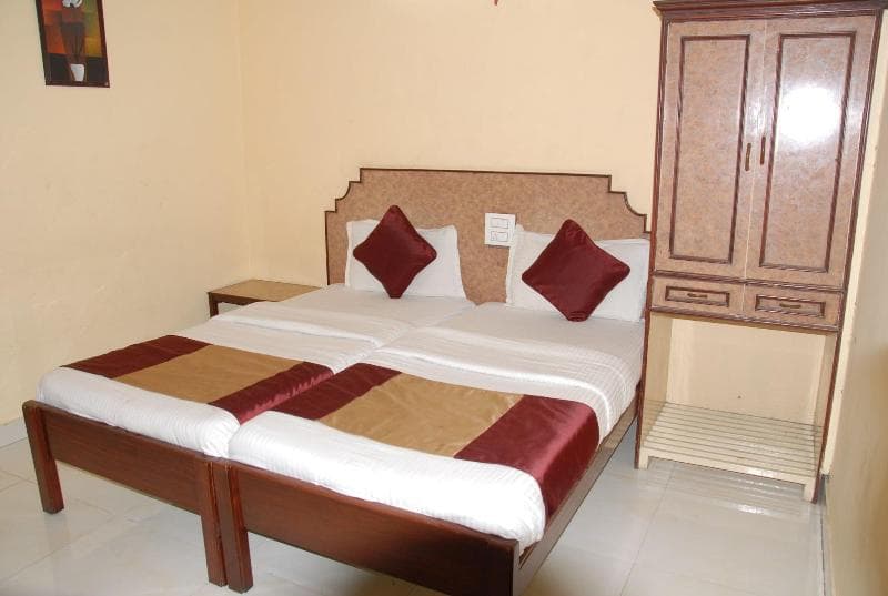 Hotel Bhavani Lodge 3