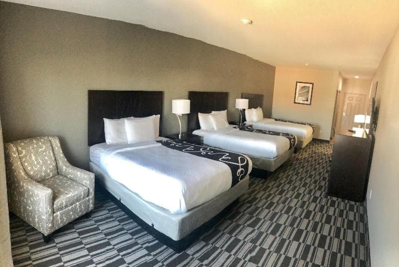 Catoosa Inn & Suites 3