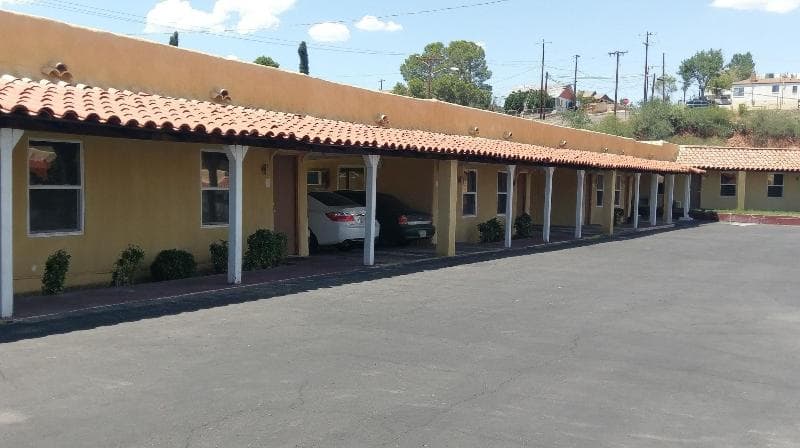 El Rey Motel 5