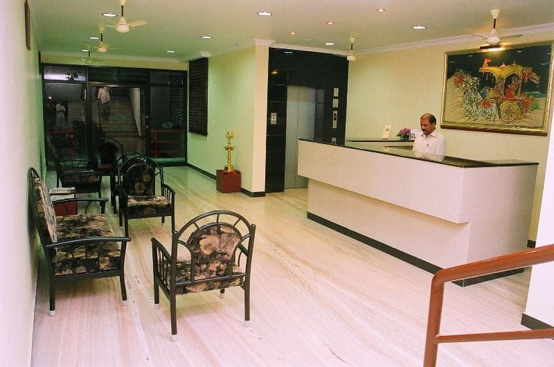 Hotel Srinivas 4