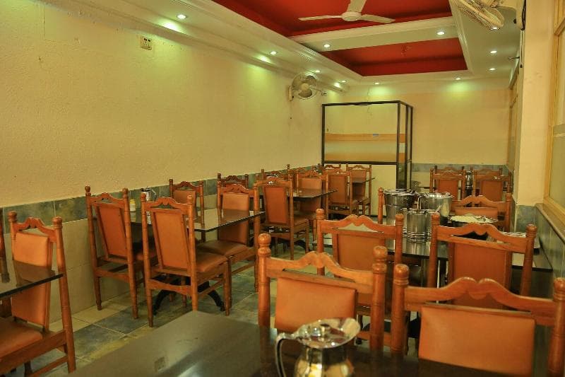 Hotel Srinivas 2