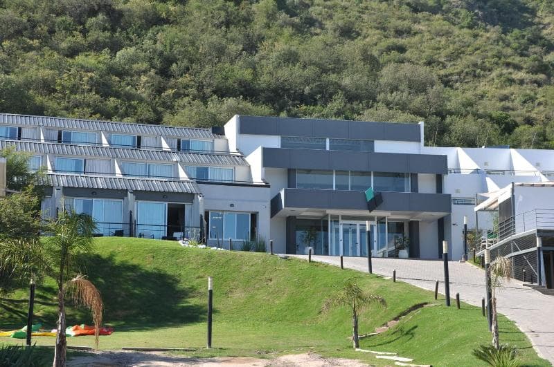 Pinares Panorama Suites & Spa 4