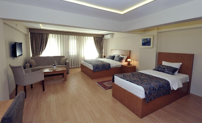 Aiza Suites 5