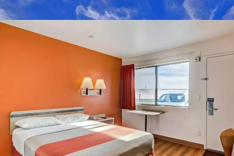 Motel 6 Fort Collins 3