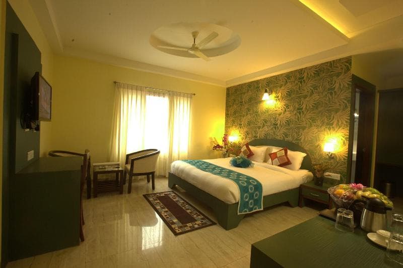 Hotel Royal Shades photo 1