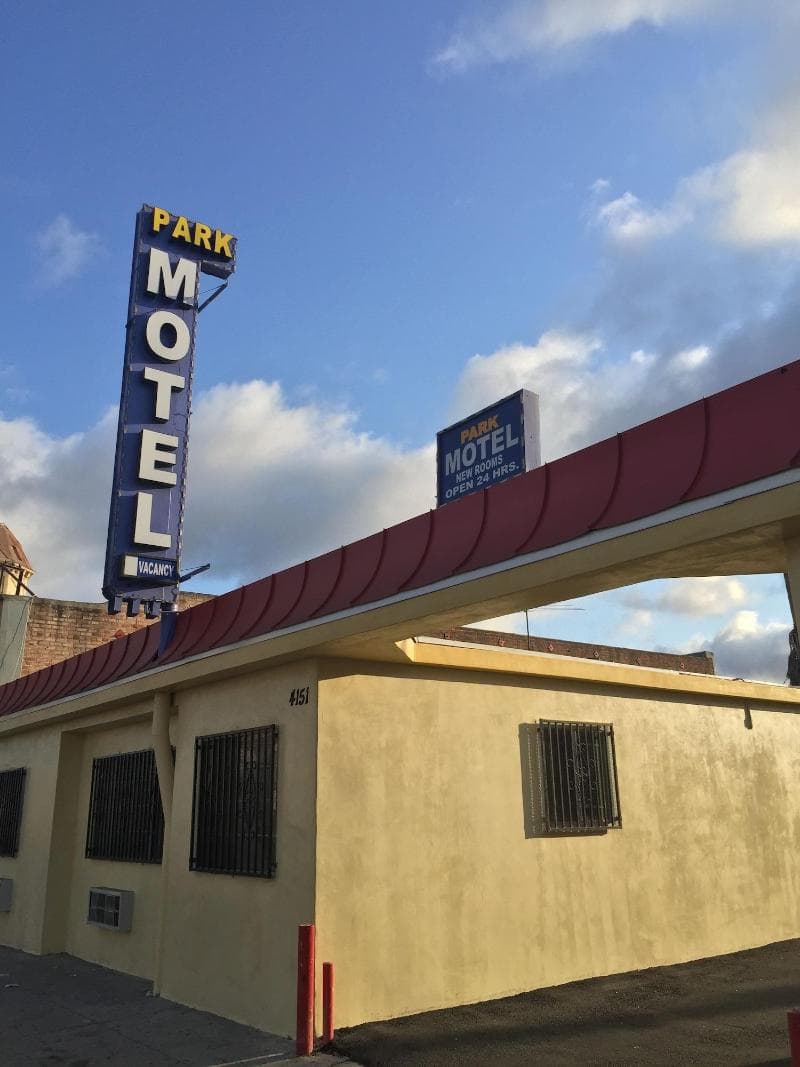 Park Motel 2