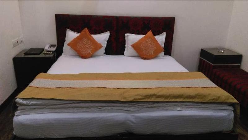Aadhar Hotel photo 1