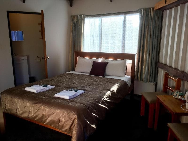 Pure Motel And Guest House 5