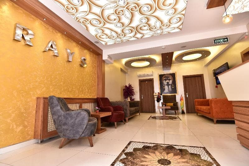 Rays Hotel 5